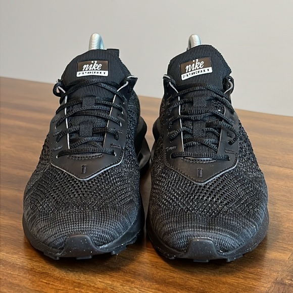 Nike Air Max Flyknit Racer Triple Black Size 7 Mens Shoes FD2764-001 - Picture 3 of 13